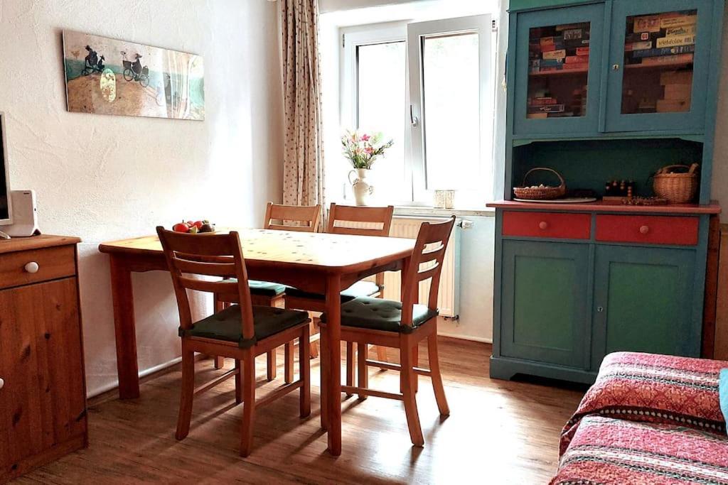 Gemuetliche Ferienwohnung Auf 2 Etagen Mit Dachterrasse Wangen im Allgäu Exterior photo