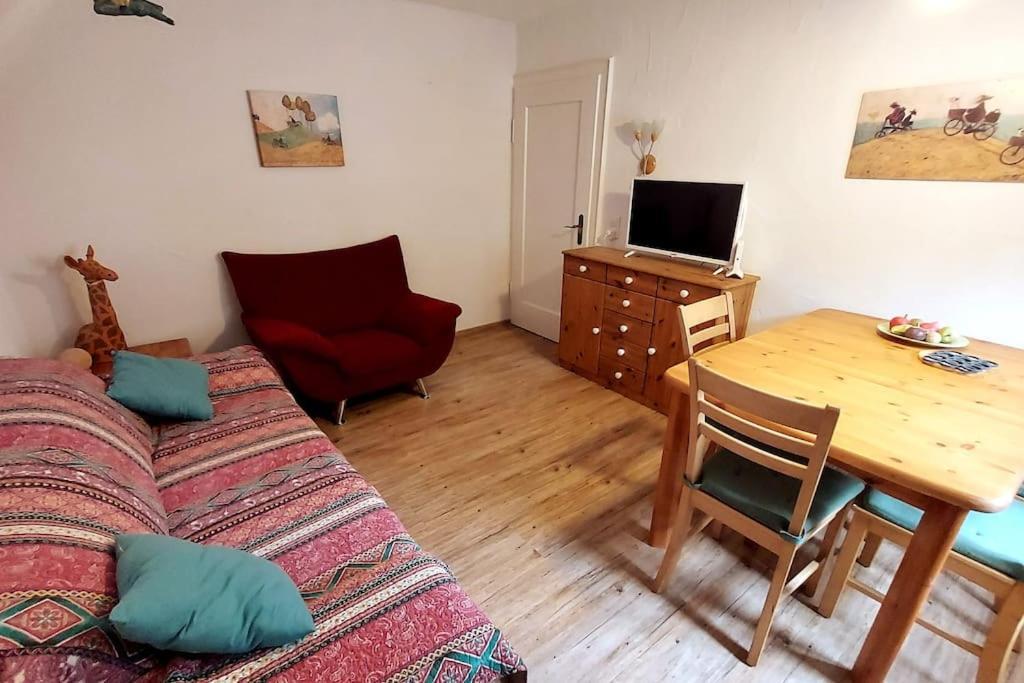 Gemuetliche Ferienwohnung Auf 2 Etagen Mit Dachterrasse Wangen im Allgäu Exterior photo